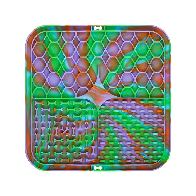 Lick Mat – Silicone Slow Feeder & Bath Distraction Pad for Dogs (Non-Slip Suction Design)