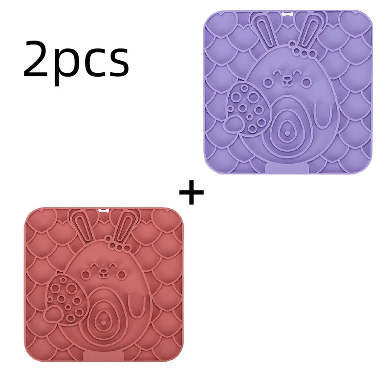 Lick Mat – Silicone Slow Feeder & Bath Distraction Pad for Dogs (Non-Slip Suction Design)