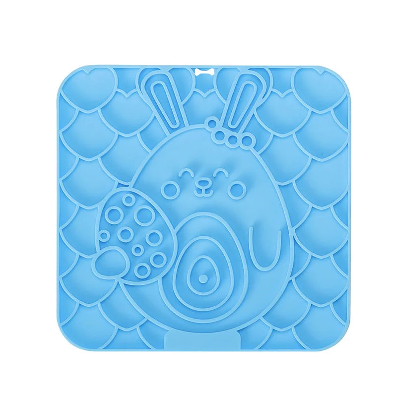 Lick Mat – Silicone Slow Feeder & Bath Distraction Pad for Dogs (Non-Slip Suction Design)
