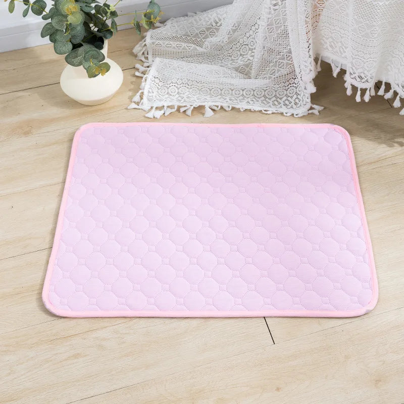 Reusable Dog Pee Pad – Washable, Waterproof & Absorbent Training Mat